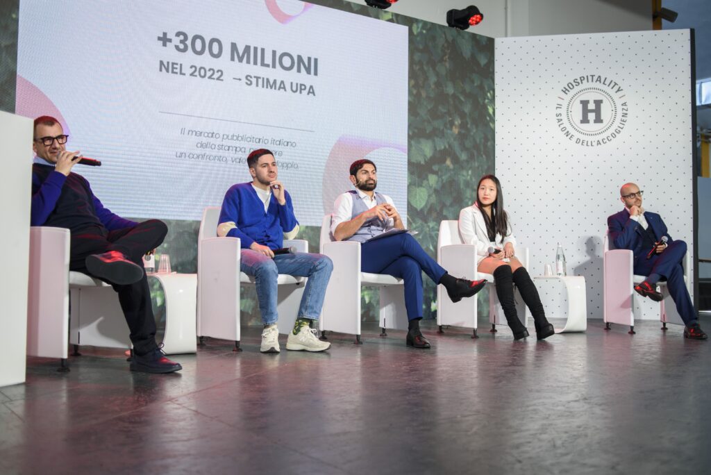 Pietro D'ettpre, Francesco Liscio, Cosmano Lombardo, Sara zohu e Carlo Casarico in fiera