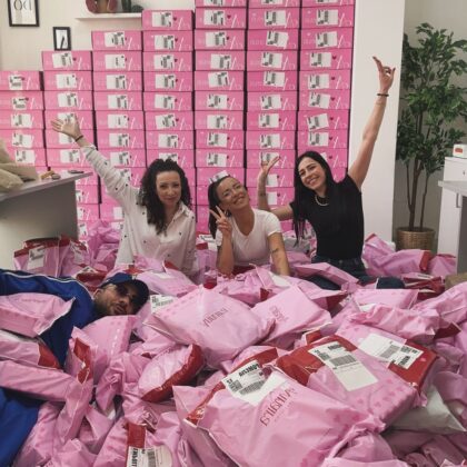 Negozi di gioielli virali su TikTok con founder influencer - Influenxer