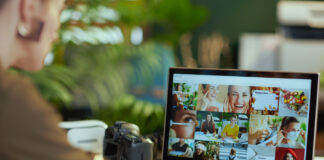 Consigli legali non richiesti by Giurinsta – i diritti d’autore delle immagini online Fotografo femminile con le foto di visualizzazione del computer portatile